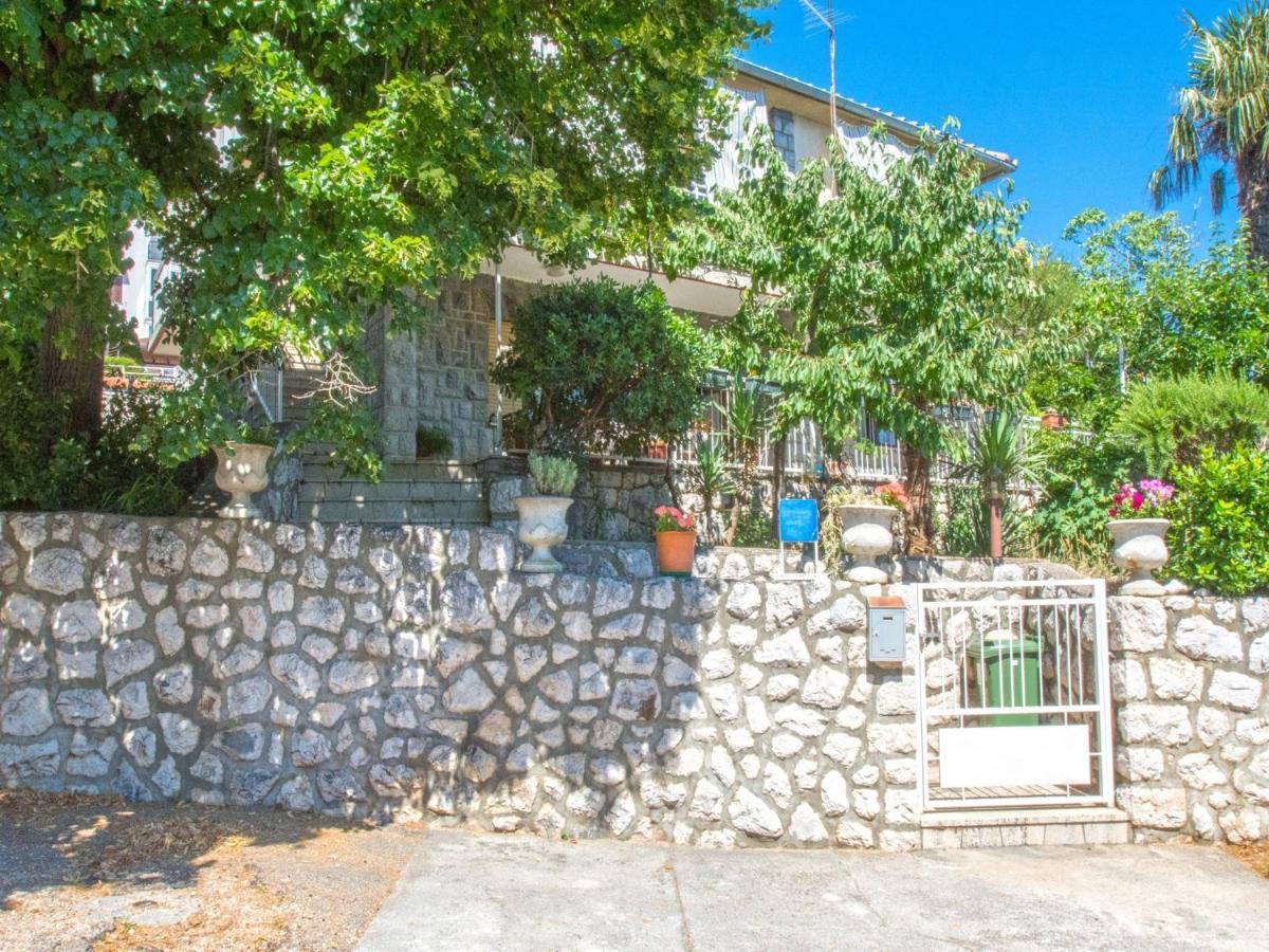 נובי ווינודולסקי Apartment Leo Nona מראה חיצוני תמונה